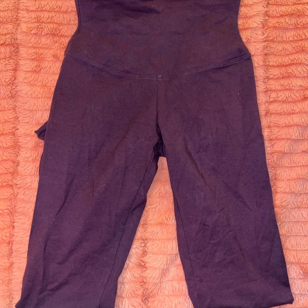 Yummie by Heather Thomson Purple Leggings